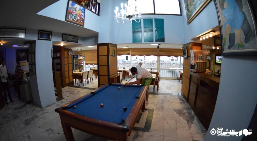 میز بیلیارد  هتل ایستانکوی